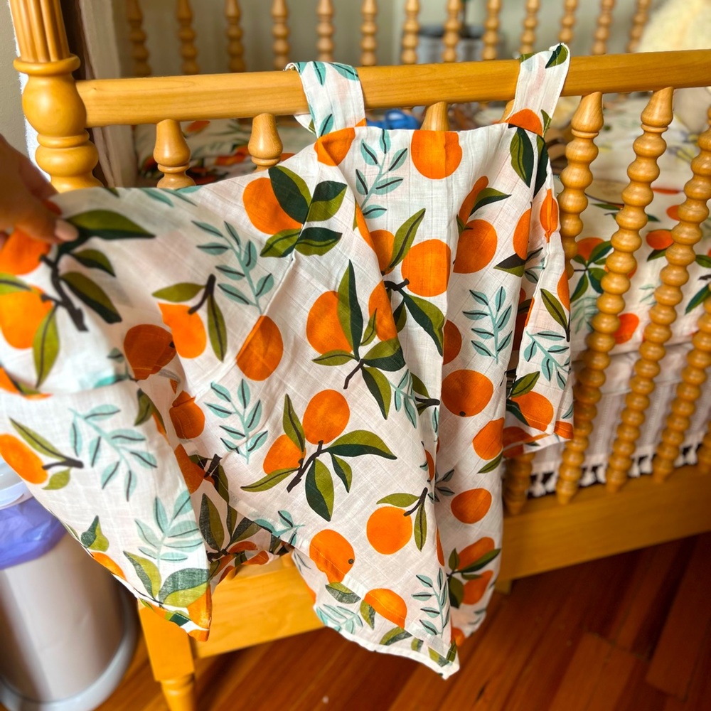 Clementine Carseat and Breastfeeding Cover 🍊